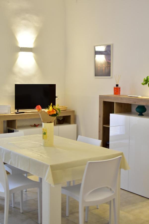 Nel Mar Casa Vacanze Giovinazzo Exterior foto