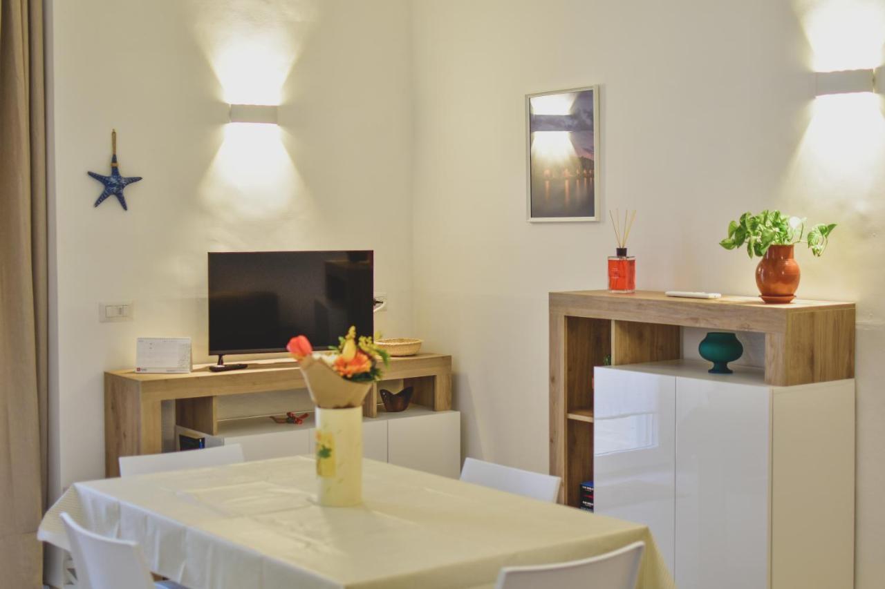 Nel Mar Casa Vacanze Giovinazzo Exterior foto