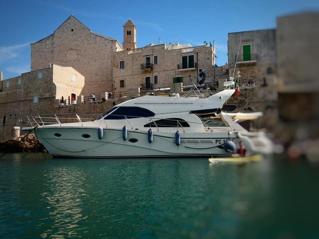 Nel Mar Casa Vacanze Giovinazzo Exterior foto